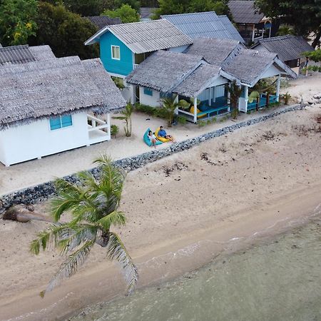 Sand Terrace Beach Bungalows Ban Tai Exterior photo