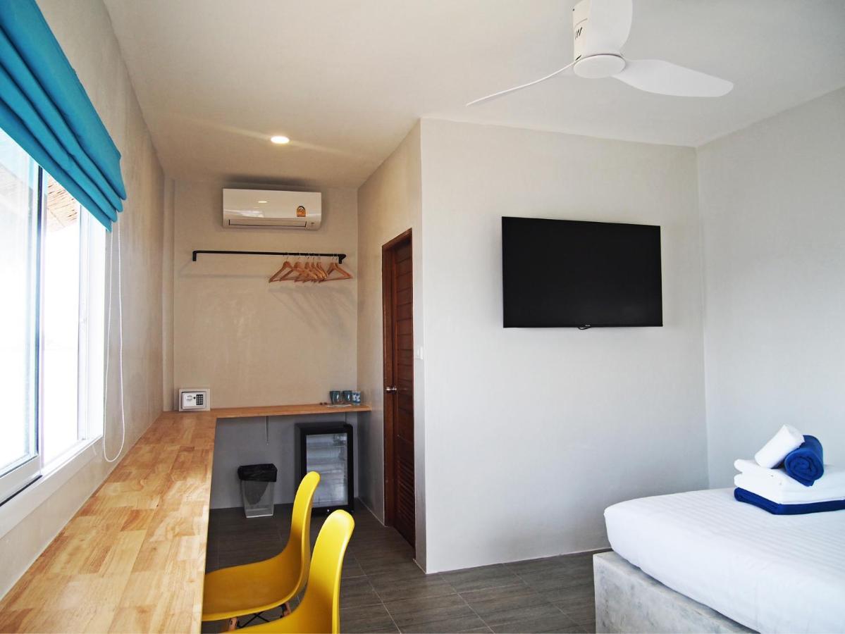 Sand Terrace Beach Bungalows Ban Tai Exterior photo