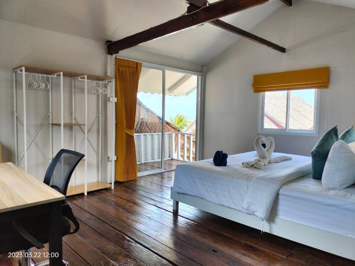 Sand Terrace Beach Bungalows Ban Tai Exterior photo