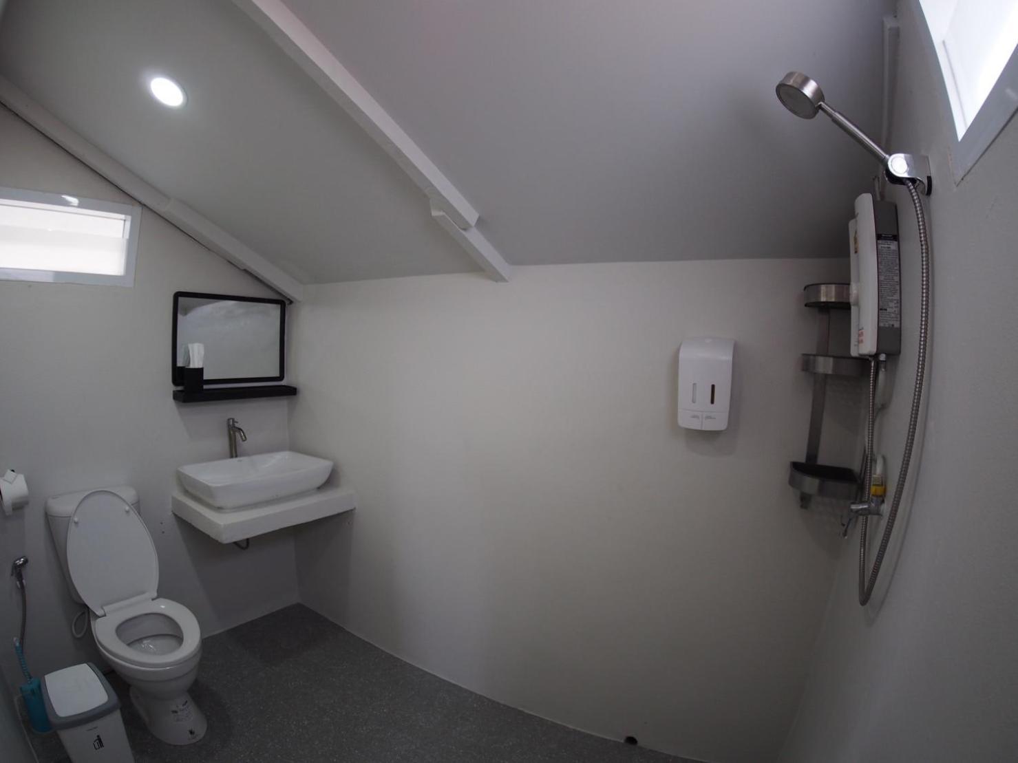 Sand Terrace Beach Bungalows Ban Tai Room photo
